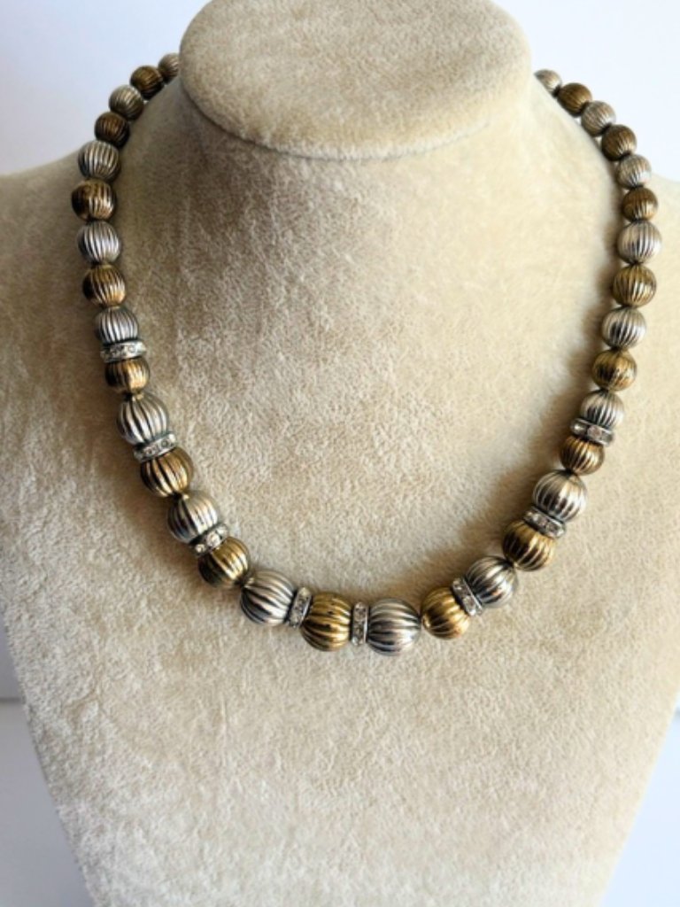 Silver And Gold Tone Ribbed Beaded Necklace Two Tone Statement 16 Vintage Style 20$